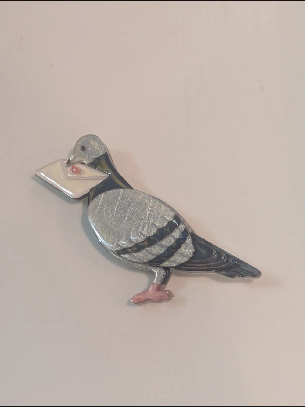 Erstwilder Brooch LE PREPOSE Pigeon / Paris Holiday 2022